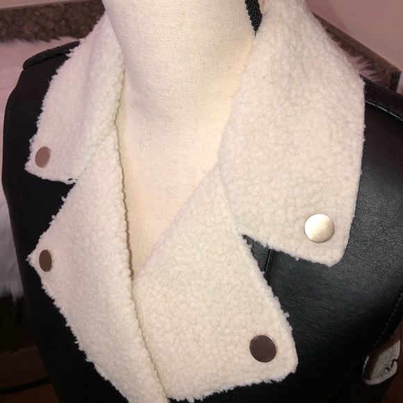 NWT Armani A/X Faux Shearling Moto Vest - Picture 3 of 11